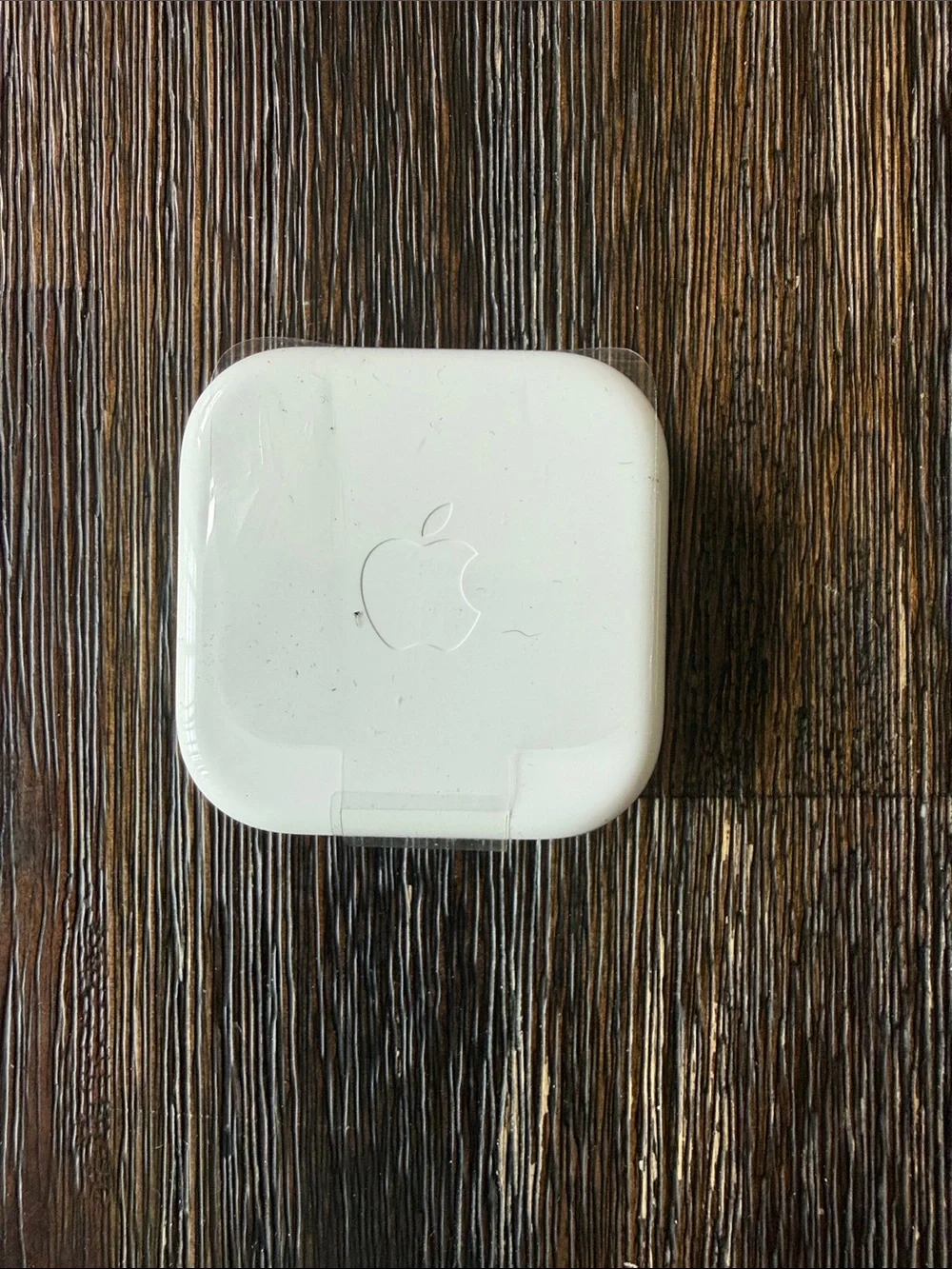 Apple headphones sealed brand new- White